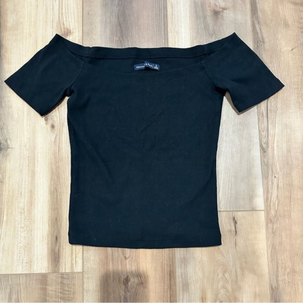 Abercrombie & Fitch Black ribbed off-the-shoulder top Small